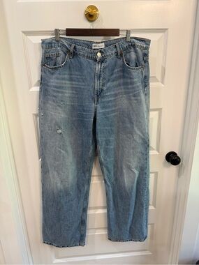 ZARA Distressed Relaxed Fit Straight Leg Jeans Blue Wash Size 14 / 46